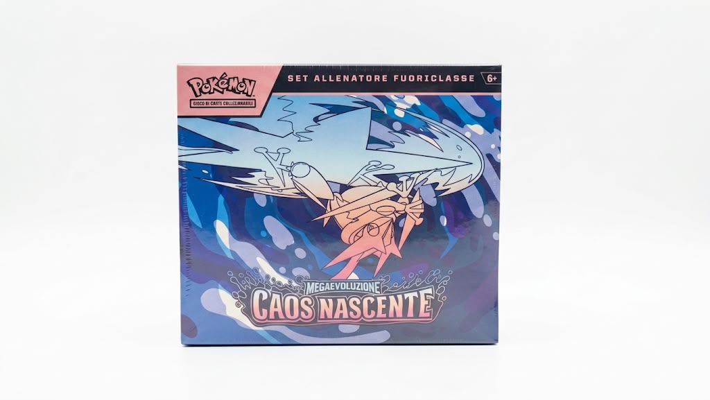 POKEMON SET ALLENATORE FUORICLASSE - CAOS NASCENTE (ITA)