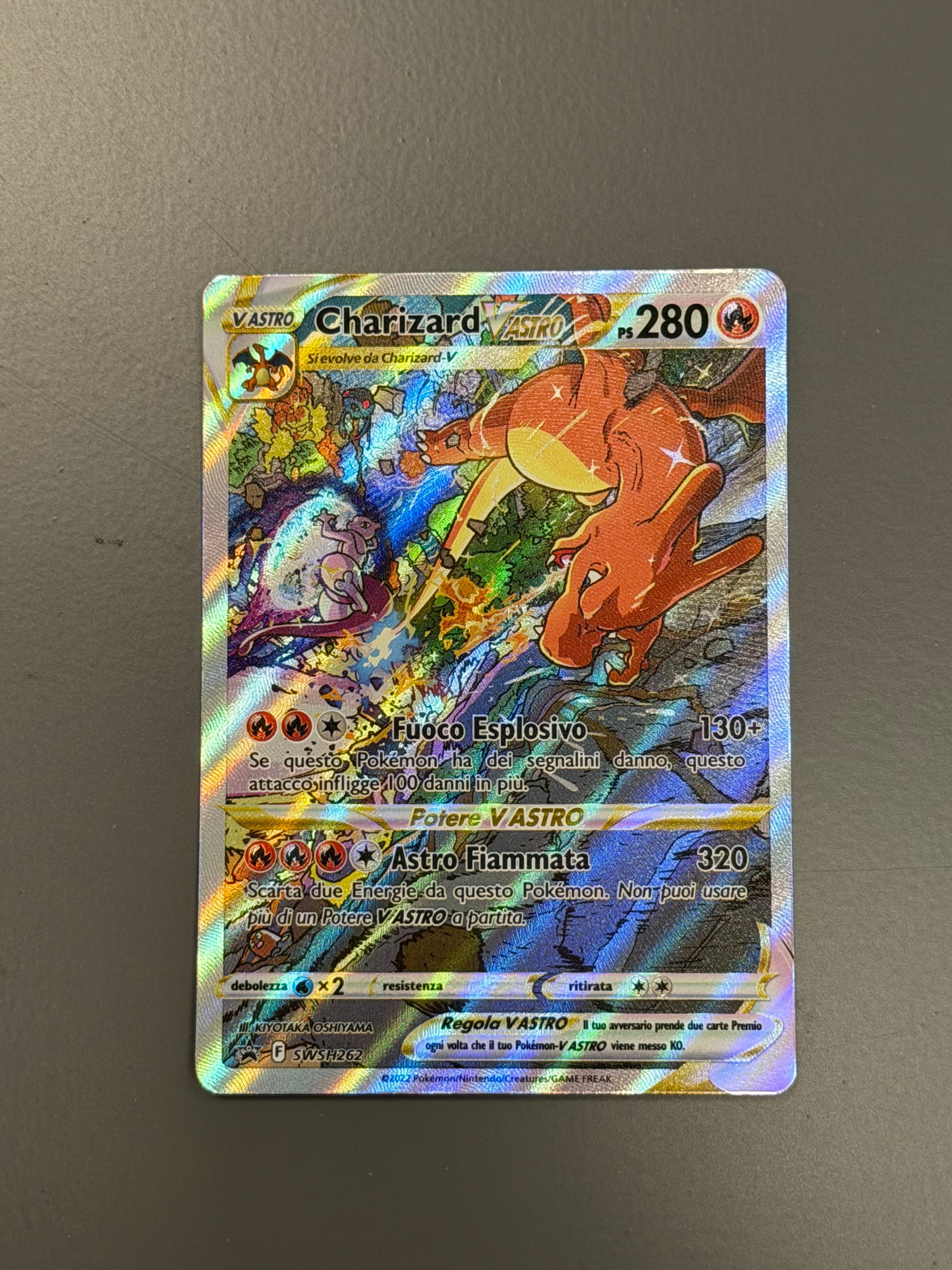 Charizard V Astro Alternative SWSH262 Promo Ultra Premium ITA Pokemon 1/2